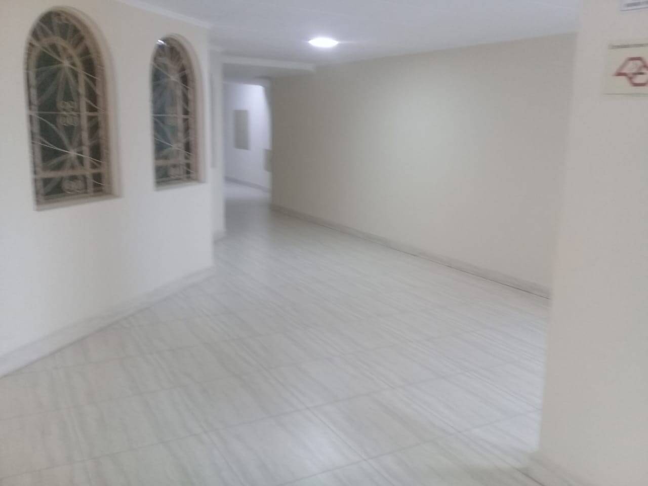 Apartamento para alugar com 2 quartos, 74m² - Foto 5
