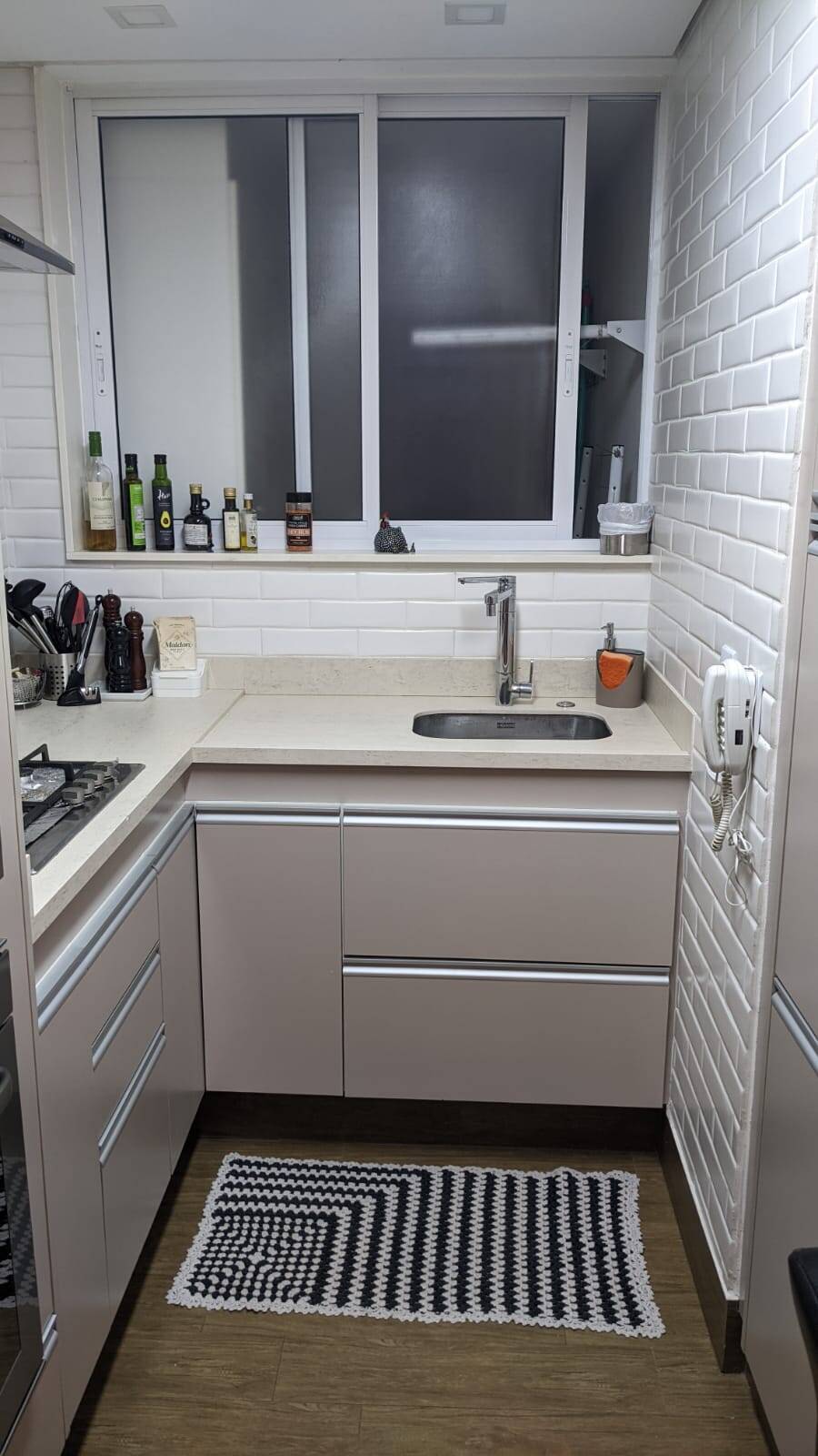 Apartamento à venda com 3 quartos, 87m² - Foto 4
