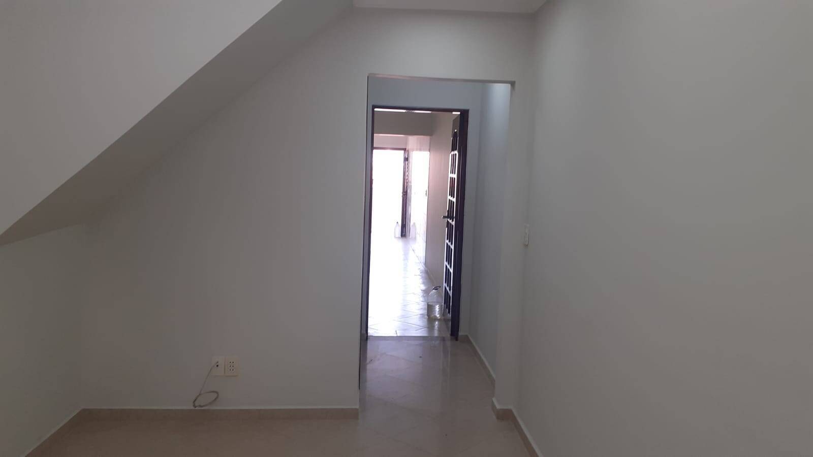 Casa, 3 quartos, 248 m² - Foto 4