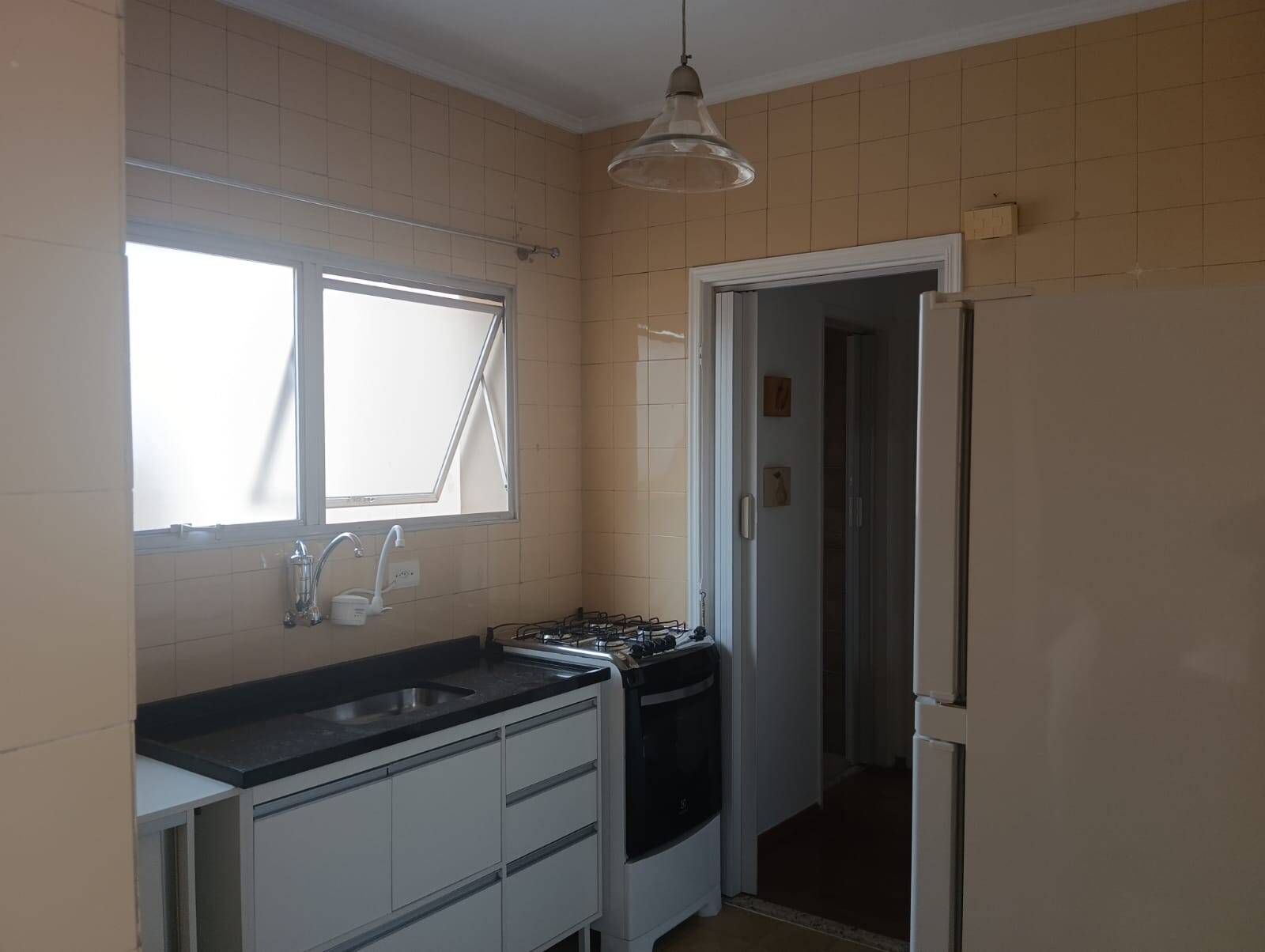 Apartamento para alugar com 1 quarto, 53m² - Foto 14