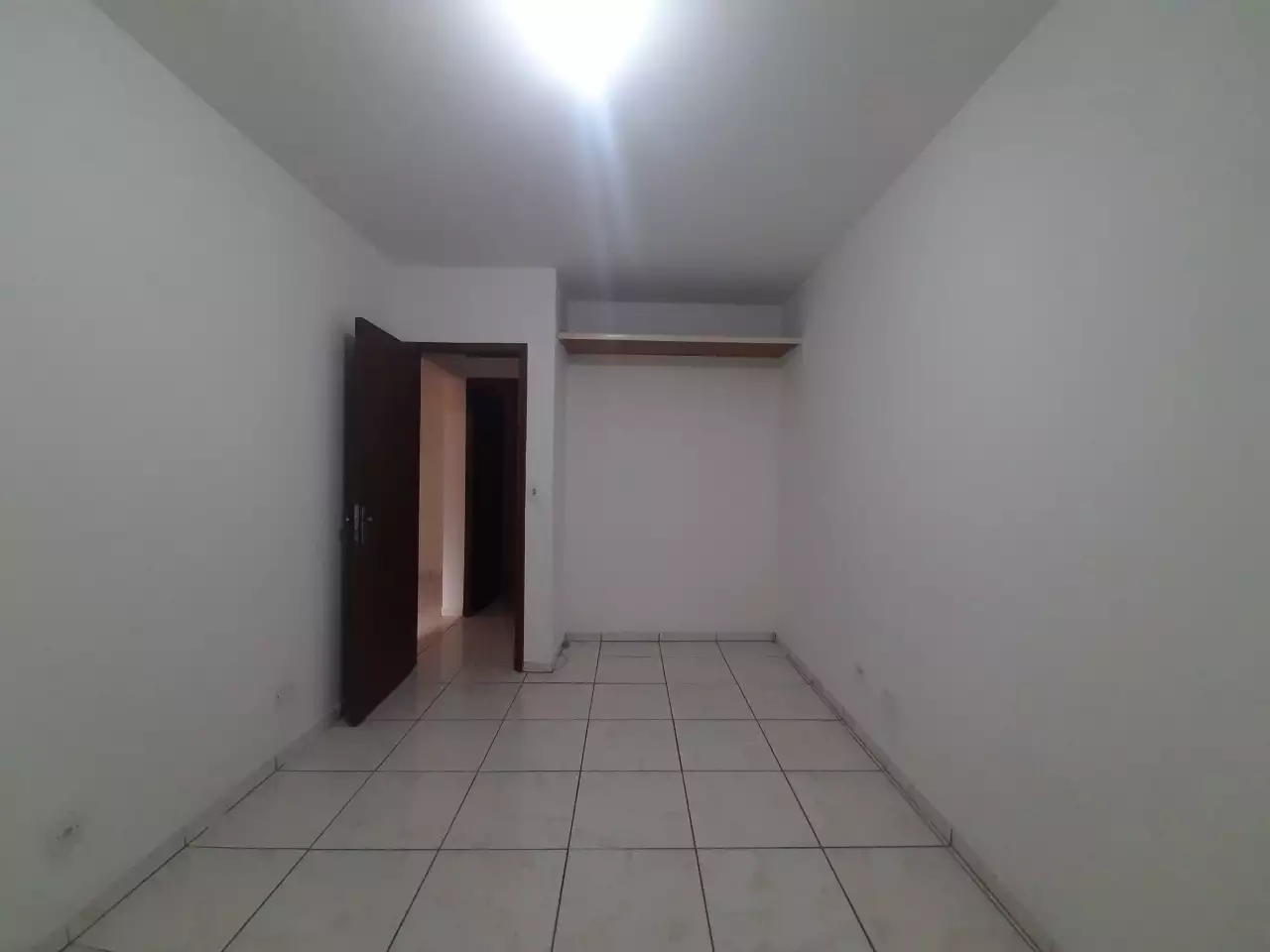 Apartamento para alugar com 2 quartos, 74m² - Foto 8