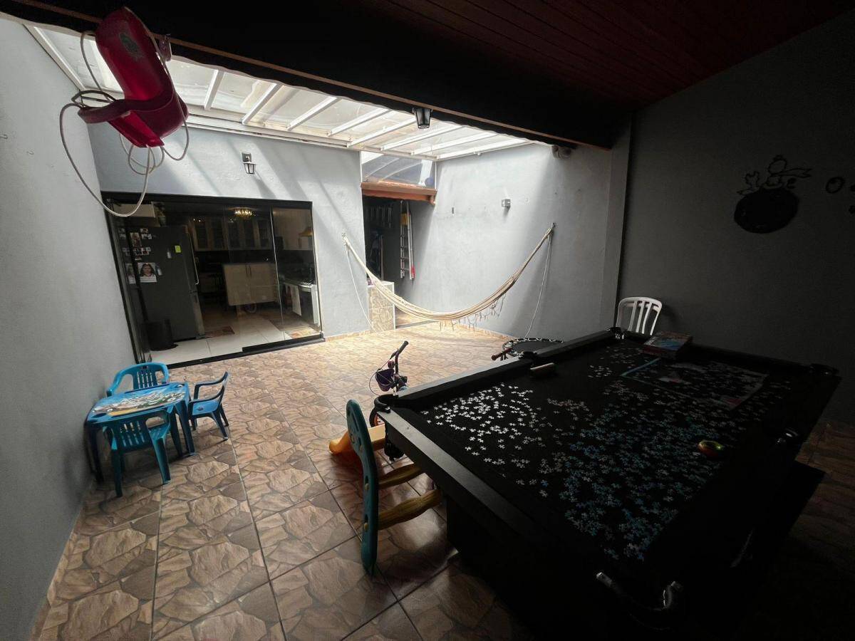 Casa, 3 quartos, 225 m² - Foto 18