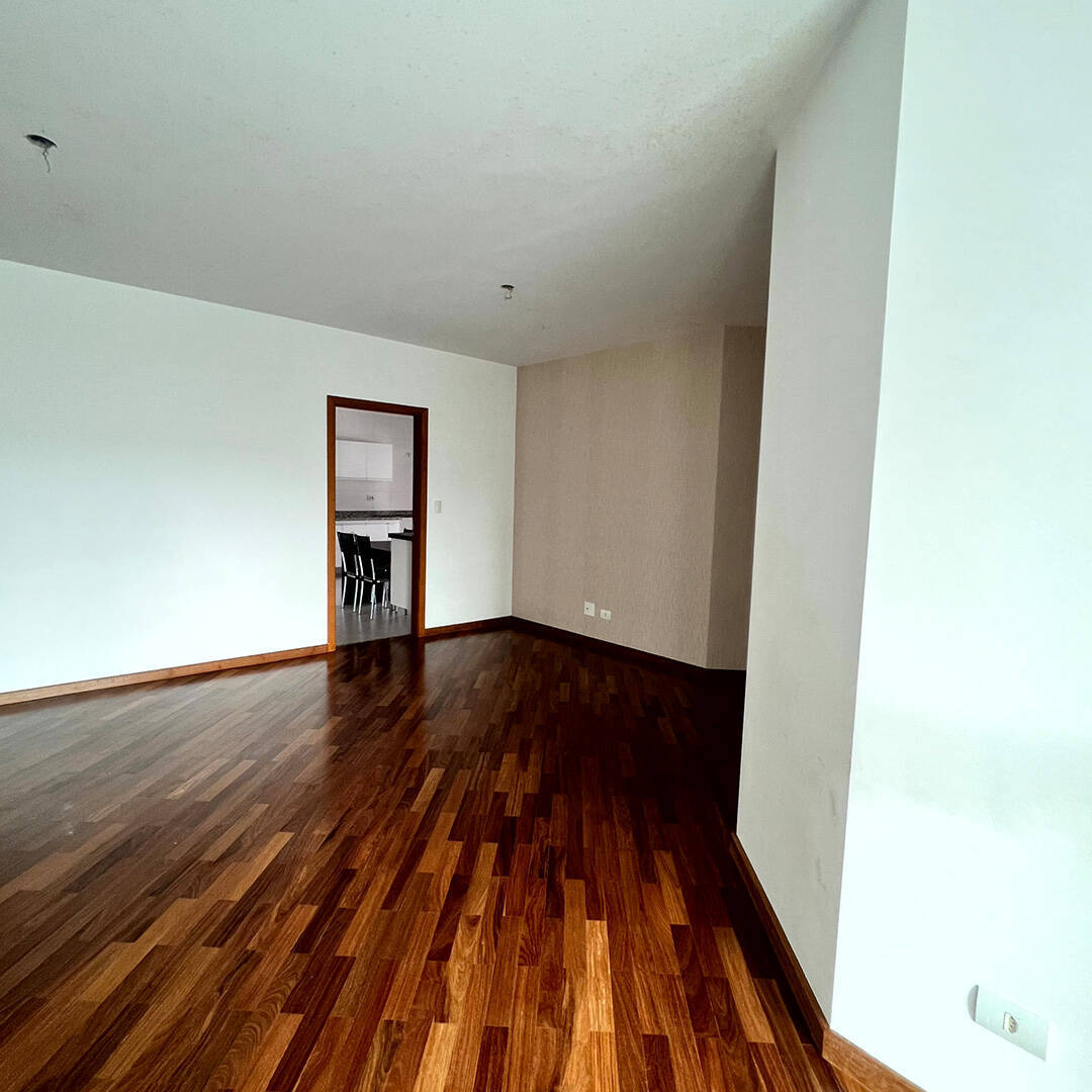 Apartamento, 3 quartos, 130 m² - Foto 3