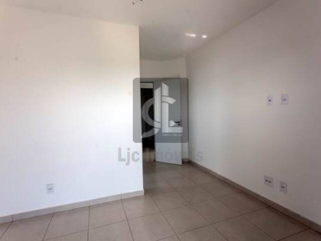 #A-275 - Apartamento para Venda em Bertioga - SP
